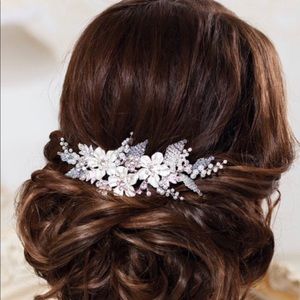 Rhinestone beaded pearl bridal hair comb white